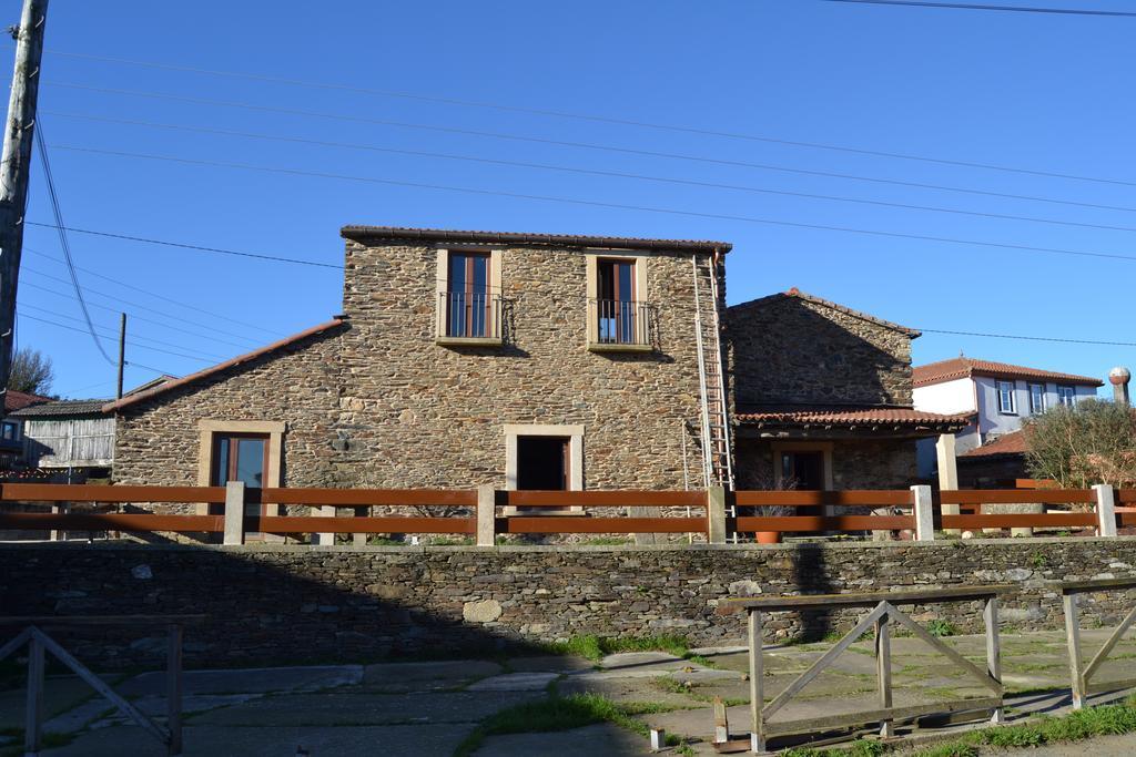 Vila Peregrina Castaneda  Esterno foto
