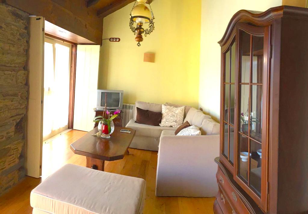 Vila Peregrina Castaneda  Esterno foto